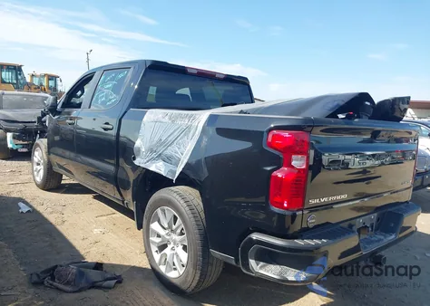 2024 Chevrolet Silverado 1500 2Wd Short Bed Custom z USA, uszkodzony, nr VIN 1GCPABEK3RZ110017